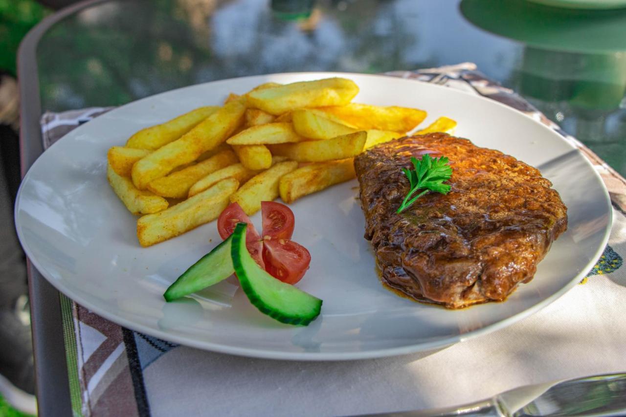 המנסקראל Golden Impalas Bush Resort מראה חיצוני תמונה